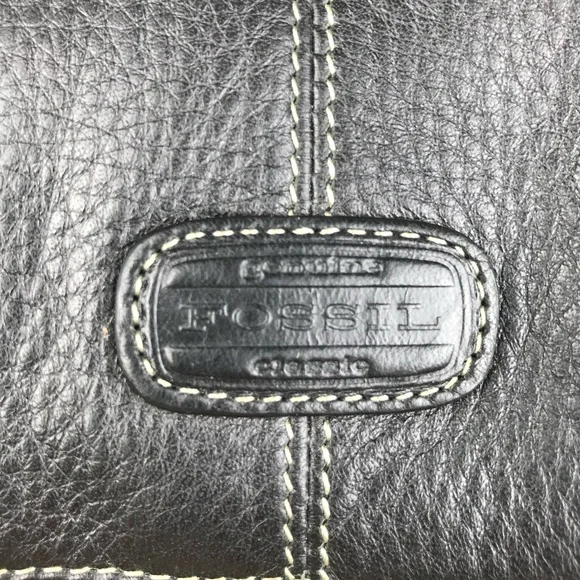 NWT : Fossil : black genuine leather classic ‘midway u zip’ utility bag handbag - Picture 6 of 10